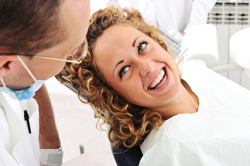 Know Your Dental Specialties: Periodontist
